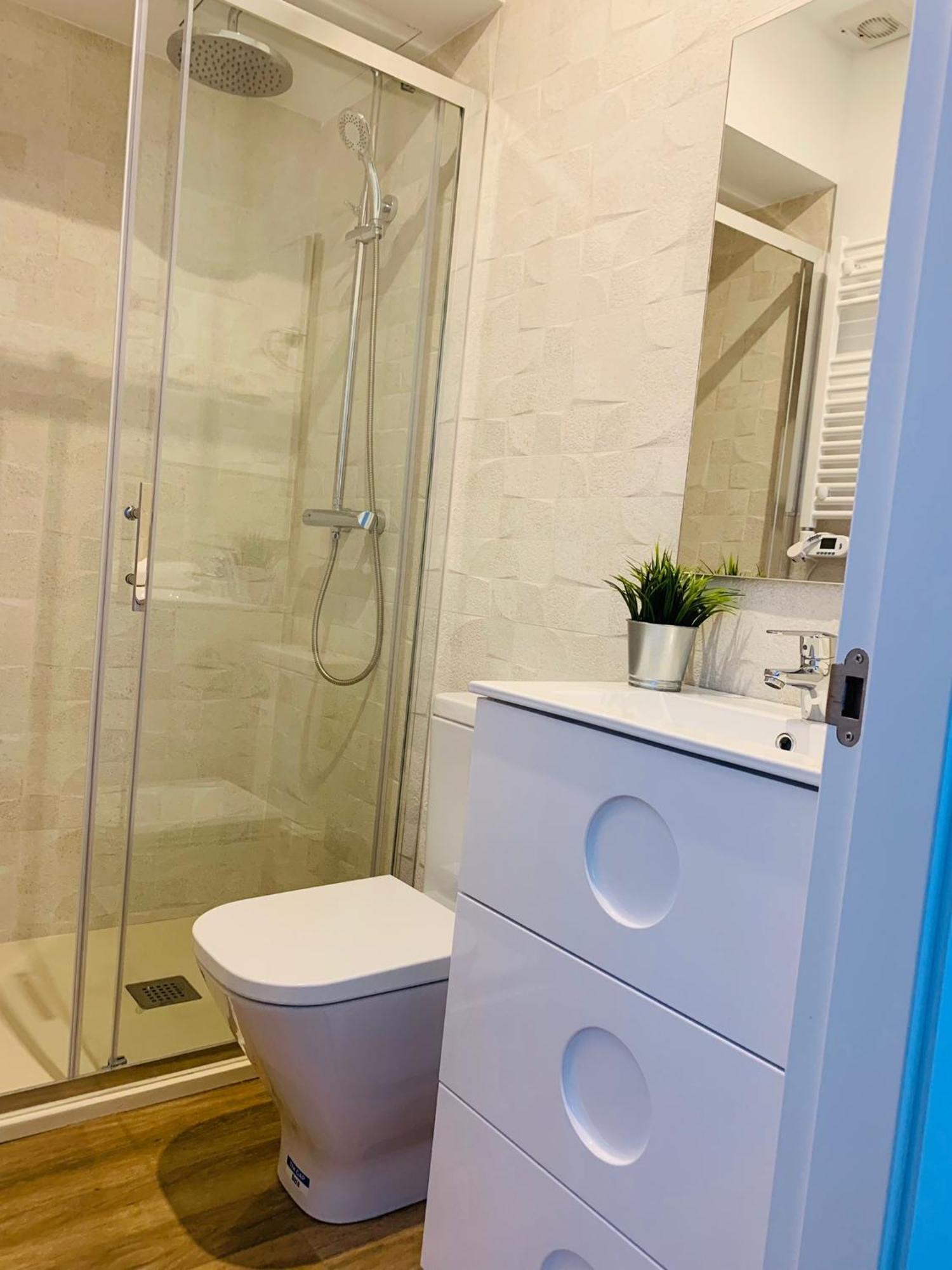 Apartament Bernabeu/ C.universitaria Madrid